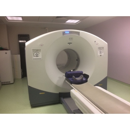 GE Discovery 690 PET Scanner