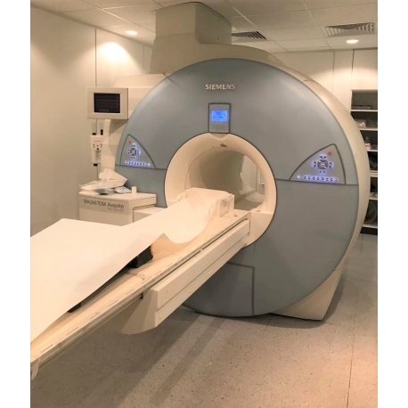 Siemens Avanto 1,5T MRI Scanner