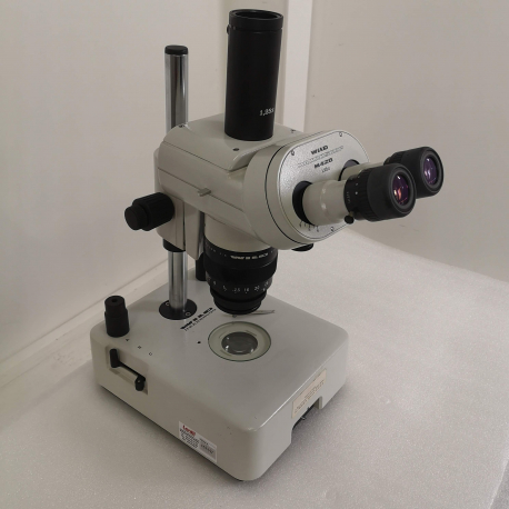 Microscope de palaisse Wild Heerbrugg MDG 17