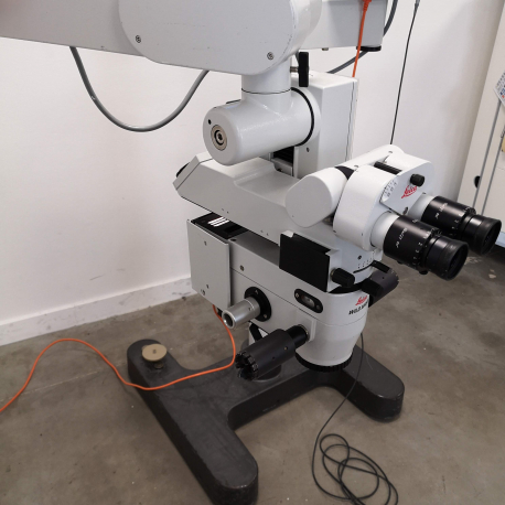Microscope Leica M690